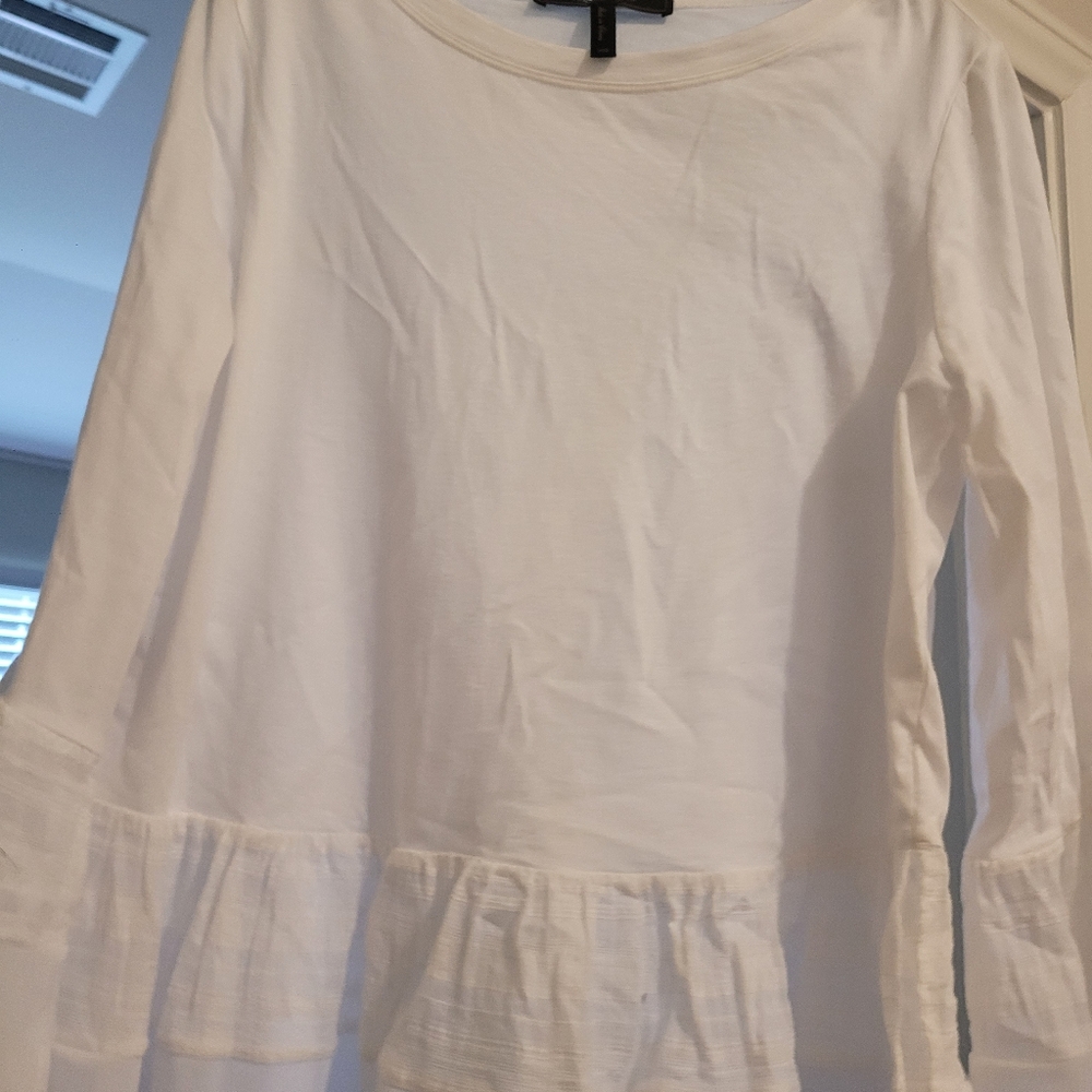White bcbg bell sleeve xa top (white)